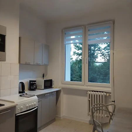 アパート Aleja 29 Listopada クラクフ