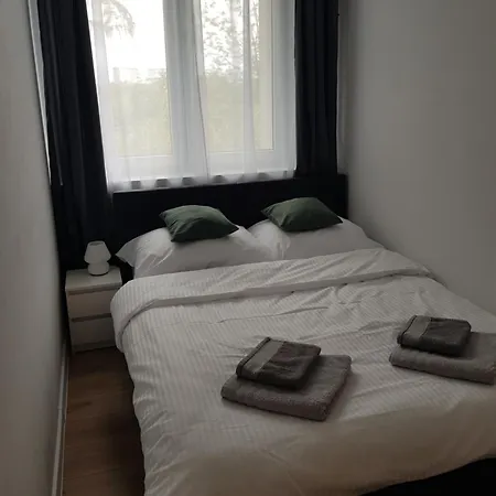 Aleja 29 Listopada アパート