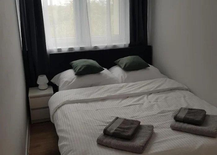 Aleja 29 Listopada Apartment