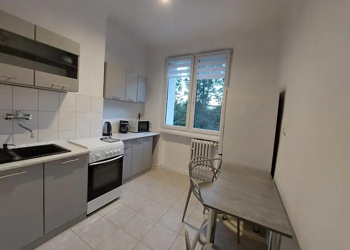 Aleja 29 Listopada Apartman